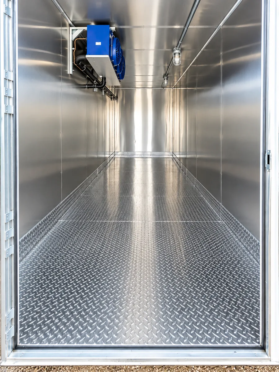 Supplied reference image labelled 20ft refrigerated trailer interior cooling unit.