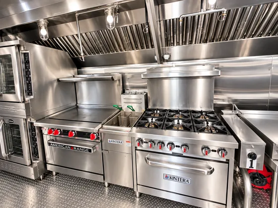 Supplied reference image labelled portable commercial kitchen range griddle fryer cooking line.